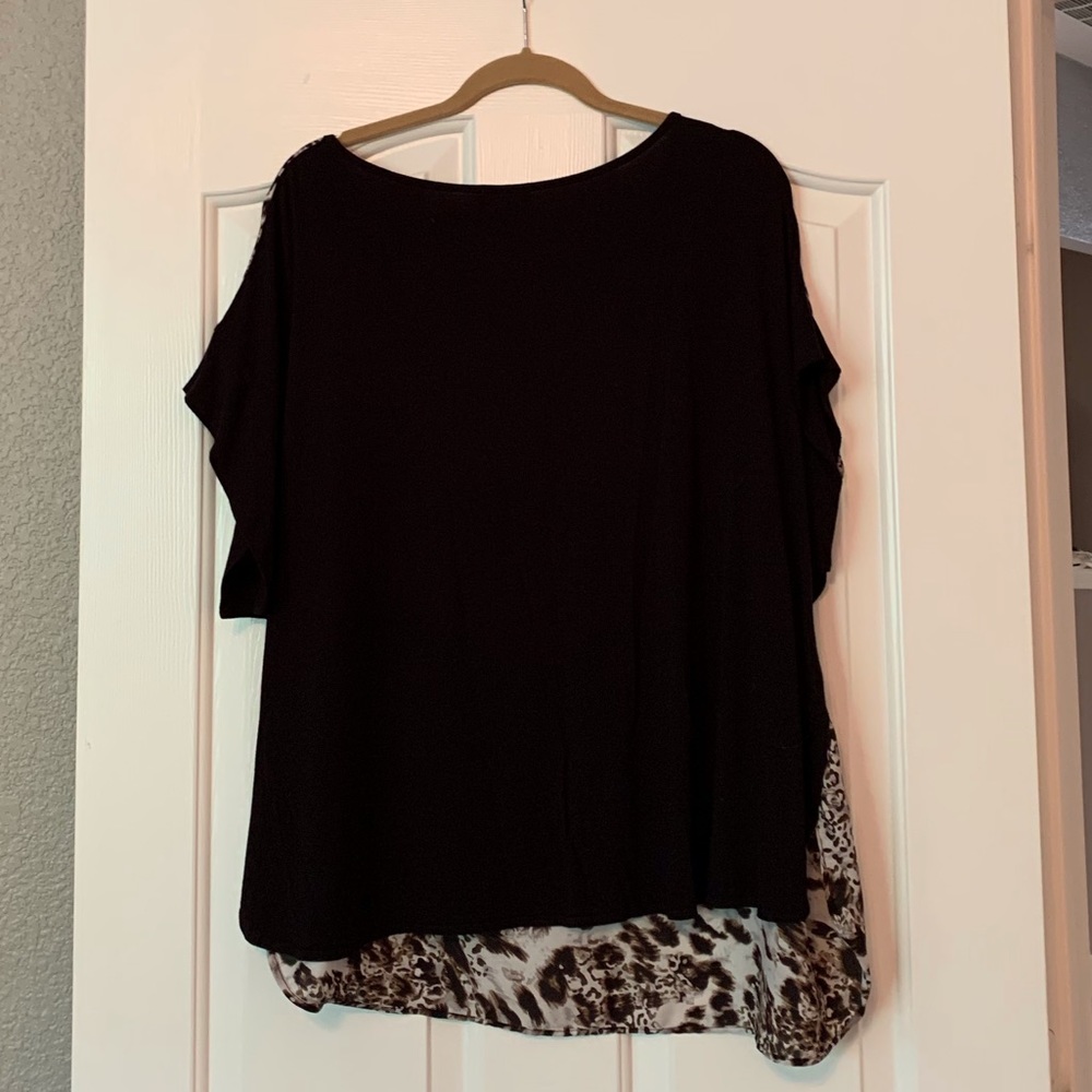 Leopard Print Tunic - Picture 2 of 4